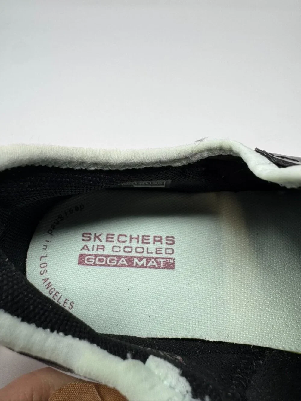 SKECHERS GO RUN ELEVATE WOMENS TENNIS SHOES SIZE 8.5